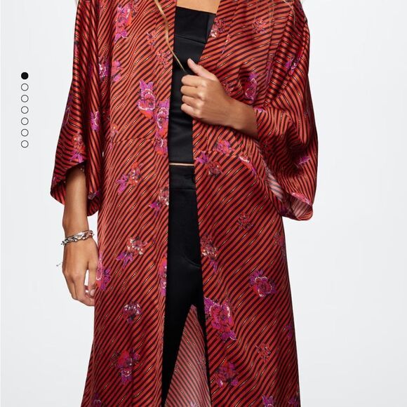 NEW w tags. Flower Kaftan - Picture 4 of 5